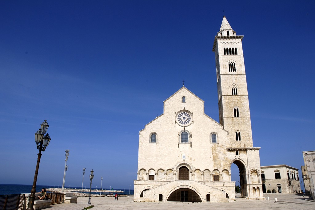 Veduta del duomo di Trani